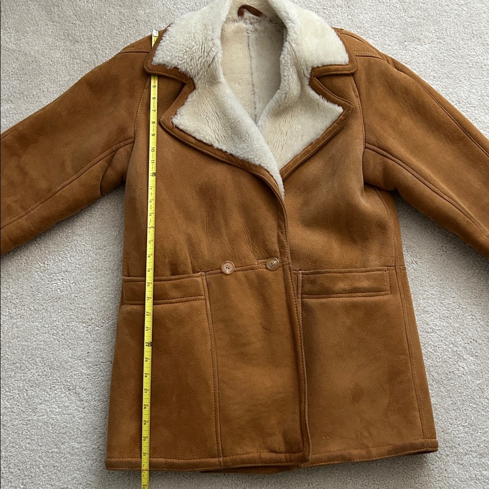 Vintage Sawyer of Napa Shearling Coat With Pockets - Picture 11 of 12